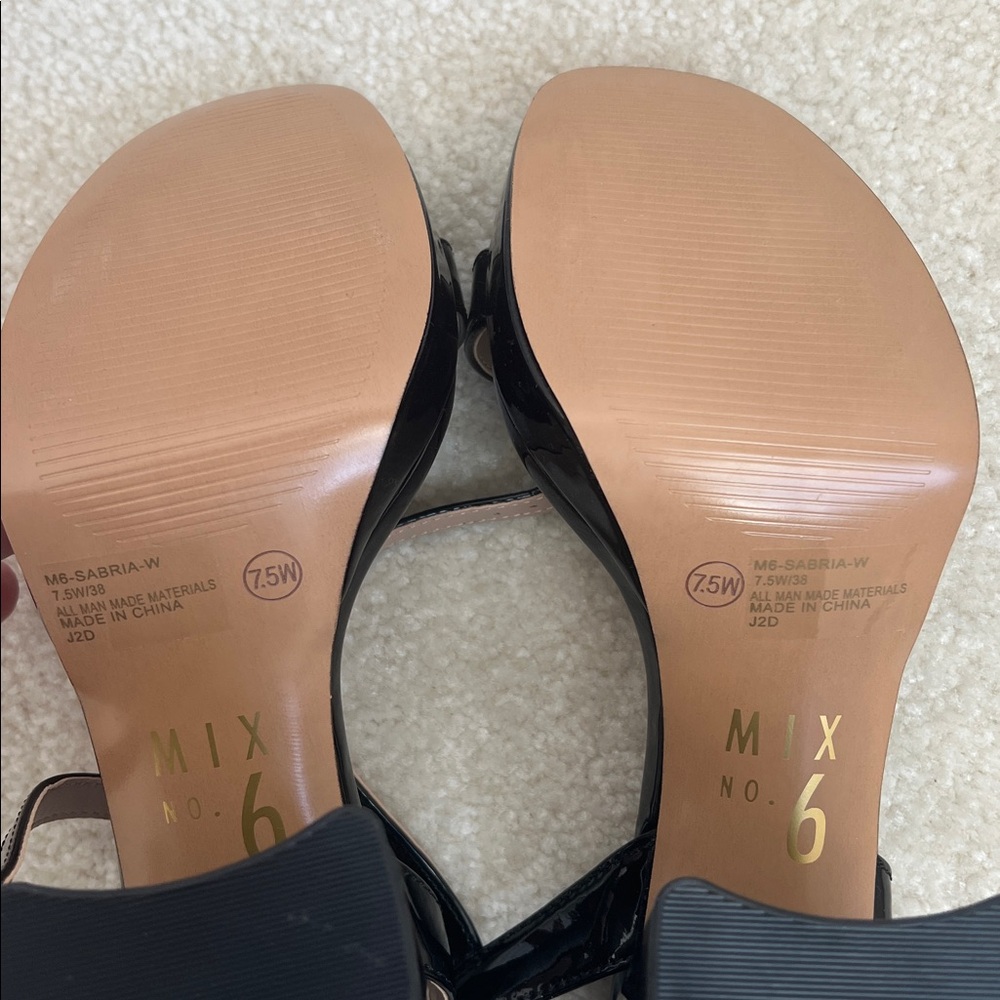 NWOT Mix No. 6 Sandals - Picture 6 of 8